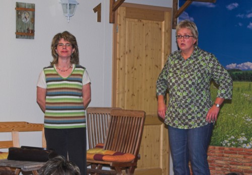 Theatergruppe Katzenbach - 14_einehimmlischebefoerderung-10.jpg