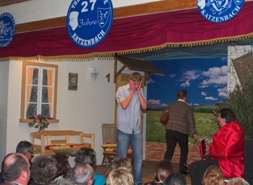 Theatergruppe Katzenbach - 14_einehimmlischebefoerderung-14.jpg