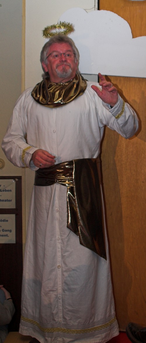 Theatergruppe Katzenbach - 14_einehimmlischebefoerderung-23.jpg