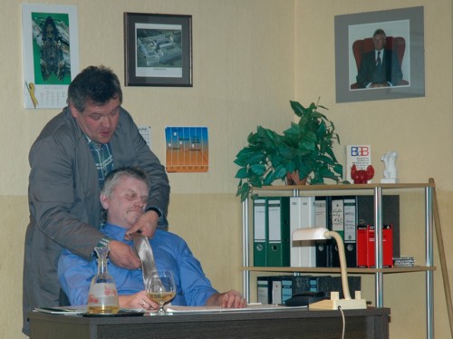 Theatergruppe Katzenbach - 18_meinel.deinel.05-12.jpg