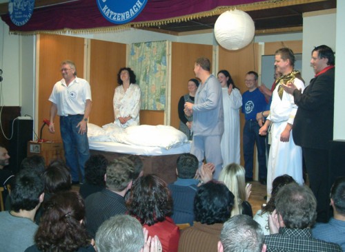 Theatergruppe Katzenbach - 19_himmelundhoelle-15.jpg