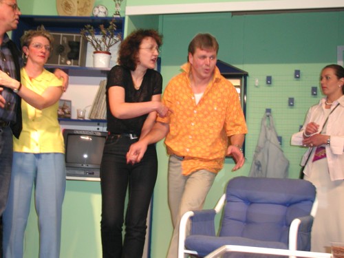 Theatergruppe Katzenbach - 21_eineunvergesslichenacht-19.jpg