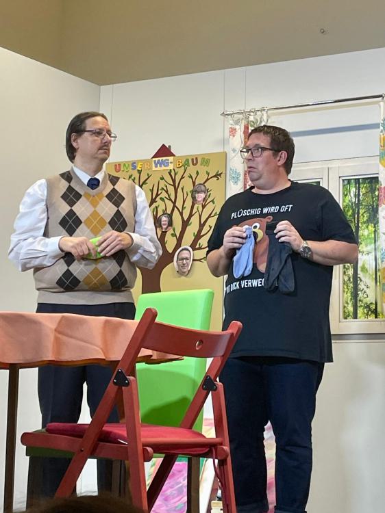 Theatergruppe Katzenbach - 23_neurosigezeiten11.jpg